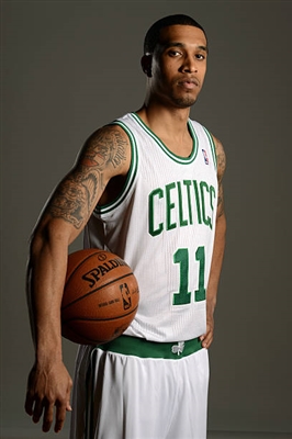 Courtney Lee posters