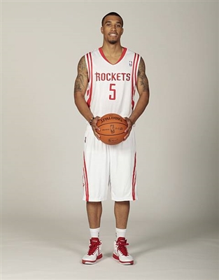 Courtney Lee posters