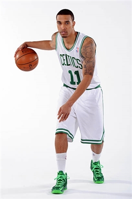 Courtney Lee posters