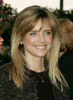 Courtney Thorne Smith Longsleeve T-shirt #1275866