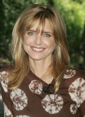 Courtney Thorne Smith Mouse Pad 1355626