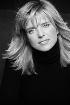 Courtney Thorne Smith posters