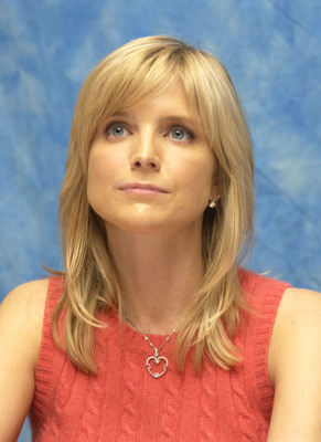 Courtney Thorne Smith posters