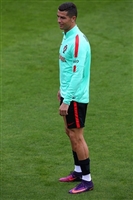 Cristiano Ronaldo longsleeve t-shirt #3337516