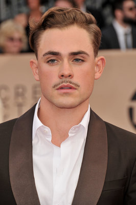 Dacre Montgomery Mouse Pad 2982407
