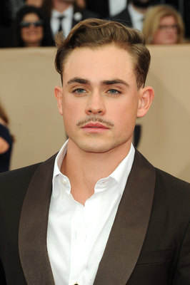 Dacre Montgomery Mouse Pad 2982418