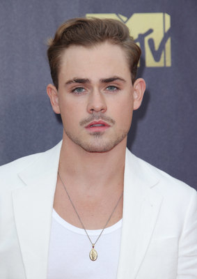Dacre Montgomery Mouse Pad 3317729