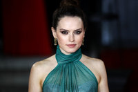 Daisy Ridley Sweatshirt #2843105