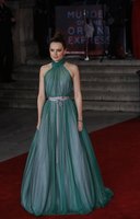 Daisy Ridley Longsleeve T-shirt #2843573