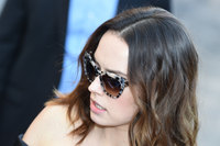 Daisy Ridley Longsleeve T-shirt #2903565