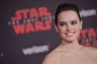Daisy Ridley Longsleeve T-shirt #2937813
