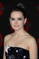 Daisy Ridley longsleeve t-shirt #2937852