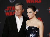 Daisy Ridley Longsleeve T-shirt #2938064