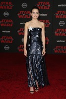 Daisy Ridley longsleeve t-shirt #2938136