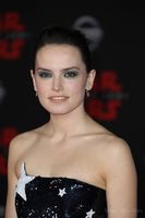 Daisy Ridley Sweatshirt #2938588