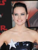 Daisy Ridley longsleeve t-shirt #2938773