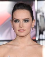 Daisy Ridley Sweatshirt #2939029