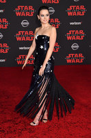 Daisy Ridley Longsleeve T-shirt #2939206