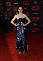 Daisy Ridley Longsleeve T-shirt #2939430