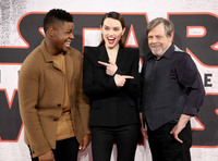 Daisy Ridley Longsleeve T-shirt #2939465