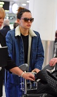 Daisy Ridley Sweatshirt #2939546