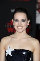 Daisy Ridley Sweatshirt #2939561
