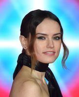 Daisy Ridley Longsleeve T-shirt #2939618