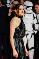 Daisy Ridley Longsleeve T-shirt #2989434