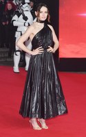 Daisy Ridley Longsleeve T-shirt #2989442
