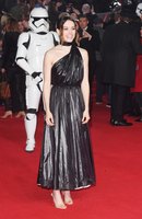 Daisy Ridley Longsleeve T-shirt #2989504