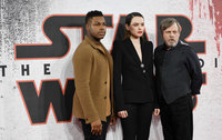 Daisy Ridley Longsleeve T-shirt #2989573