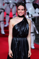 Daisy Ridley Longsleeve T-shirt #2989578