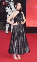 Daisy Ridley Longsleeve T-shirt #2989641