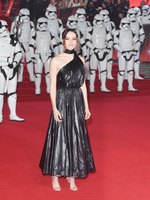 Daisy Ridley Longsleeve T-shirt #2989716