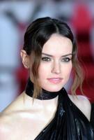 Daisy Ridley Longsleeve T-shirt #2989814