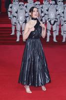 Daisy Ridley Longsleeve T-shirt #2989894