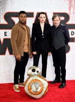 Daisy Ridley Longsleeve T-shirt #2989932