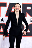 Daisy Ridley Sweatshirt #2989940