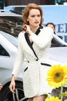 Daisy Ridley Sweatshirt #3179074