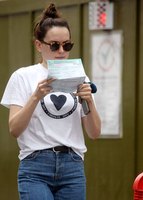 Daisy Ridley t-shirt #3263551