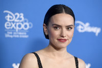 Daisy Ridley t-shirt #3850044