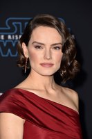 Daisy Ridley t-shirt #3910871