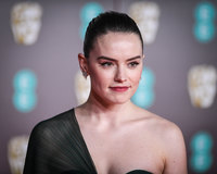 Daisy Ridley t-shirt #3934052