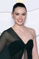 Daisy Ridley Sweatshirt #3934112