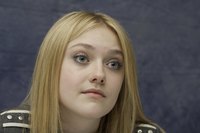 Dakota Fanning Sweatshirt #2246004