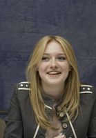 Dakota Fanning Sweatshirt #2246051