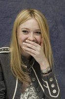 Dakota Fanning Tank Top #2246057