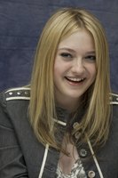 Dakota Fanning Sweatshirt #2246093