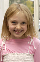 Dakota Fanning tote bag #G605673