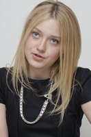 Dakota Fanning mug #G619896